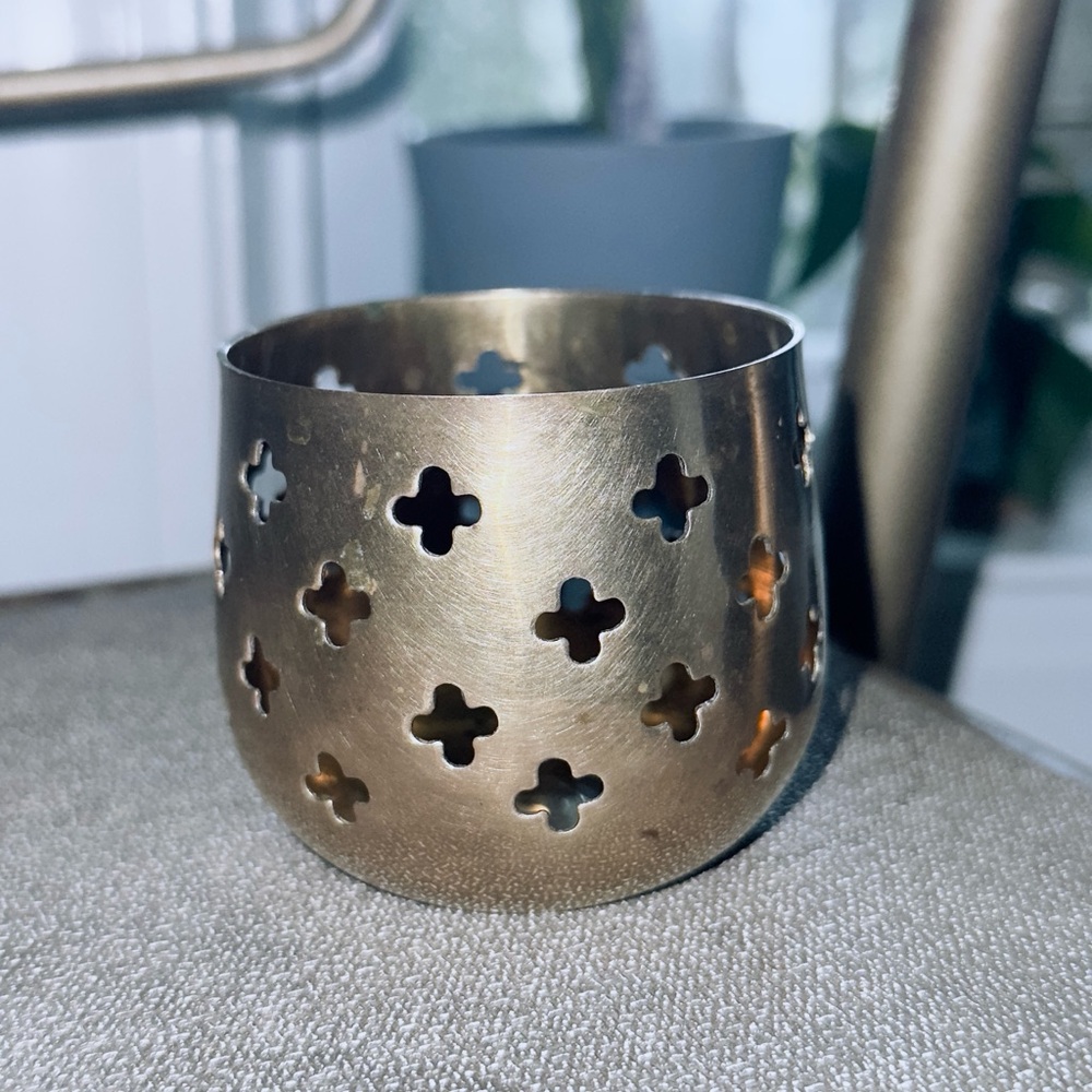 Elegant Brass Tealight Holder
